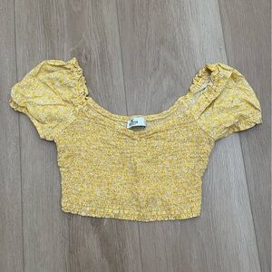 Hollister top